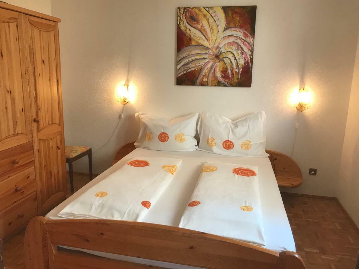 Ferienwohnung Mit 2 Schlafzimmer Oder Studio Apartment - Istrien-Fiorini Brtonigla Exterior foto